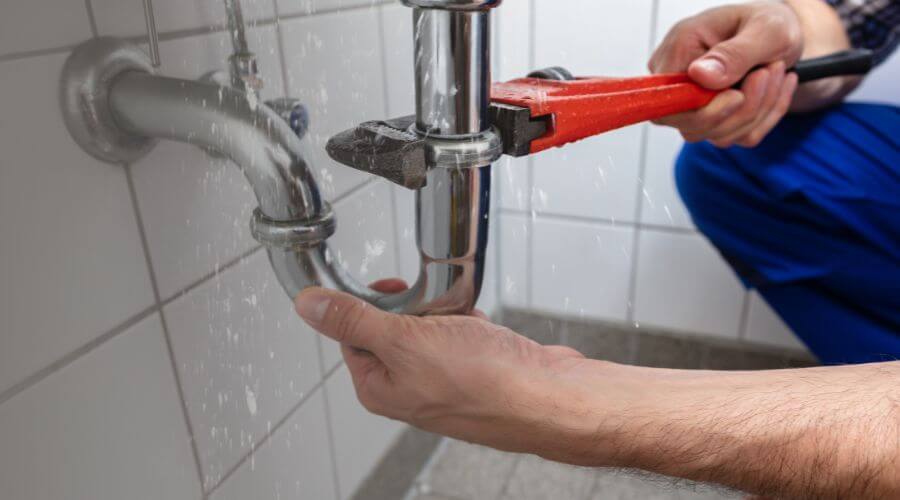 Expert burst pipe repair services in Houston, AK